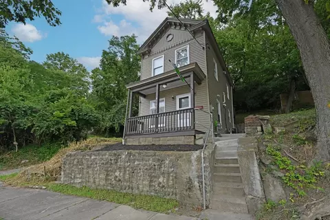 4160 Eastern Ave, Cincinnati, OH 45226 photo 2