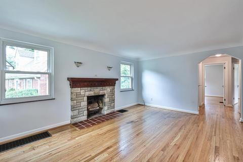 3130 Pershing Ct, Cincinnati, OH 45211 photo 5