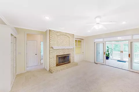 538 Shade Rd, Cincinnati, OH 45255 photo 4