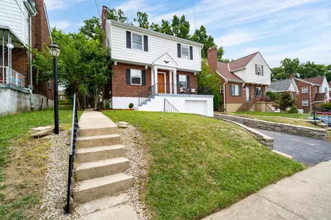 2942 Mapleleaf Ave, Cincinnati, OH 45212 photo 2