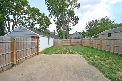 1623 Marilyn Ln, Cincinnati, OH 45231 photo 27