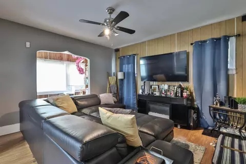3934 Vine St, Cincinnati, OH 45217 photo 3
