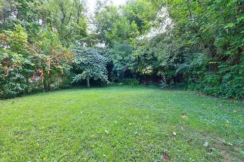 3934 Vine St, Cincinnati, OH 45217 photo 16