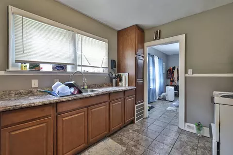 3934 Vine St, Cincinnati, OH 45217 photo 10