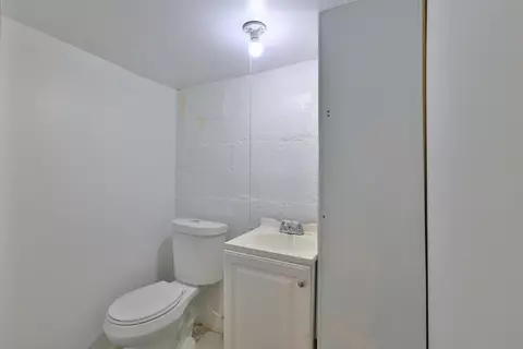 3934 Vine St, Cincinnati, OH 45217 photo 13