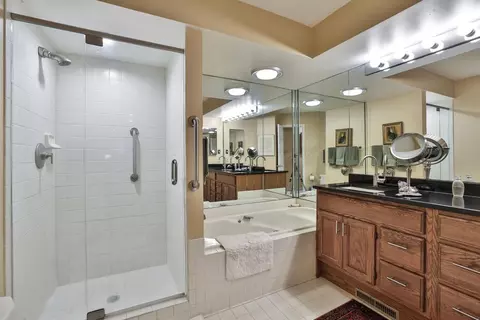 23 Spring Hill Dr, Mariemont, OH 45227 photo 17
