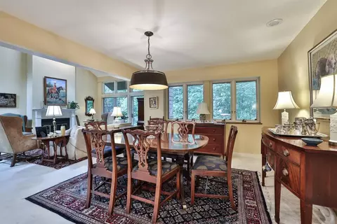 23 Spring Hill Dr, Mariemont, OH 45227 photo 8