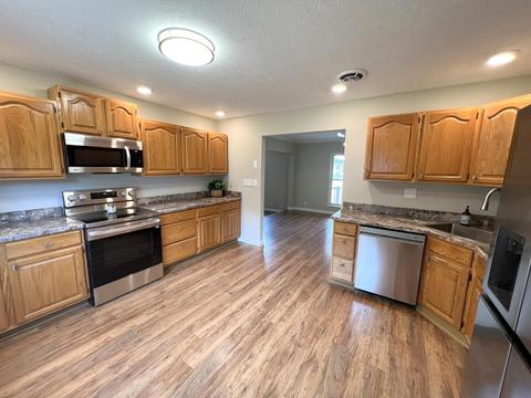 7700 Ohara Dr, Morrow, OH 45152 photo 4