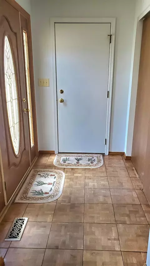 190 Circle Dr, Harrison, OH 45030 photo 4