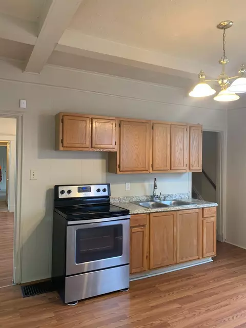 1409 Cedar Ave, Cincinnati, OH 45224 photo 5