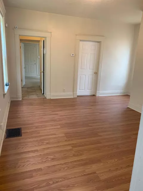 1409 Cedar Ave, Cincinnati, OH 45224 photo 4