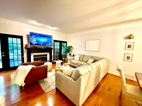 1031 Windsor St, Cincinnati, OH 45206 photo 7