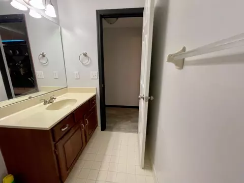 1031 Windsor St, Cincinnati, OH 45206 photo 17