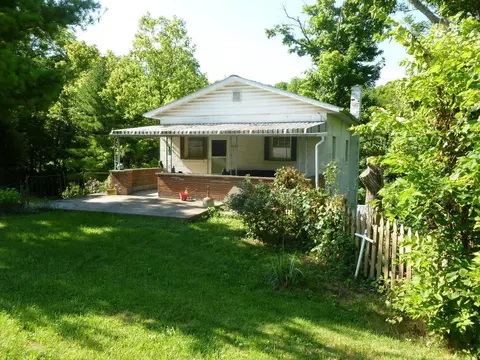 8635 Batavia Rd, Cincinnati, OH 45244 photo 1