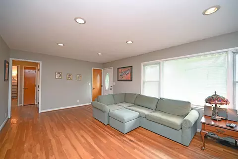 5084 Overbrook Pl, Cincinnati, OH 45227 photo 6