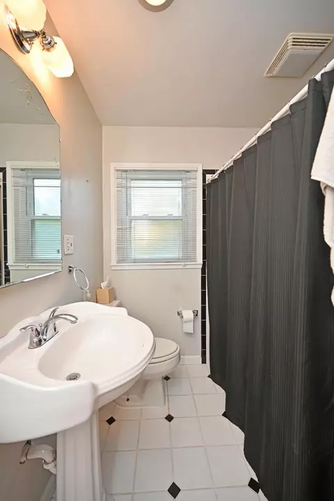 5084 Overbrook Pl, Cincinnati, OH 45227 photo 17