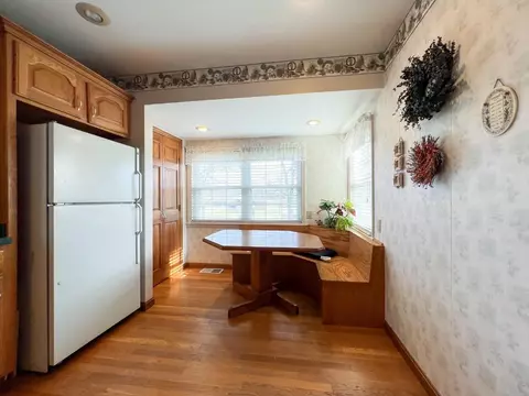 66 Junefield Ave, Greenhills, OH 45218 photo 6