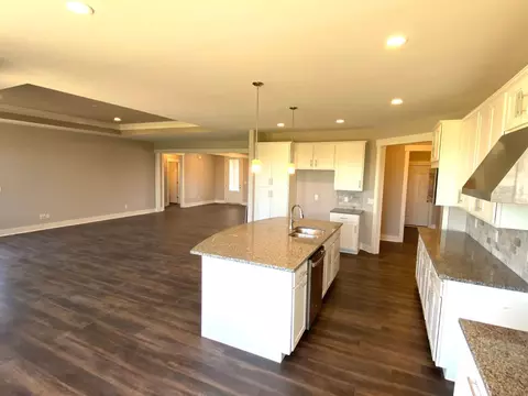 901 Morgan Dr, Monroe, OH 45050 photo 2