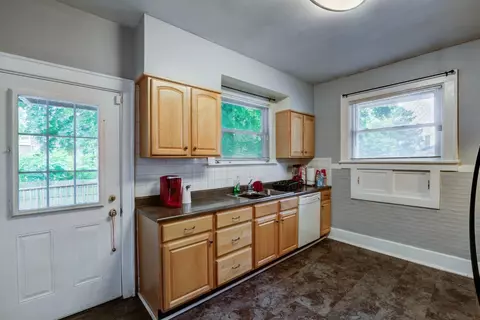 3031 Hull Ave, Cincinnati, OH 45211 photo 9