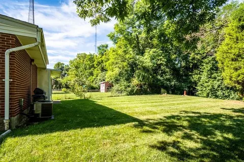 6557 Greentree Dr, Cincinnati, OH 45224 photo 31