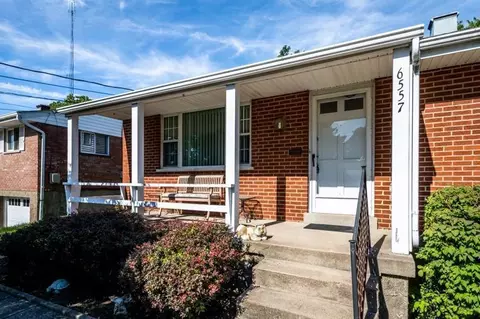 6557 Greentree Dr, Cincinnati, OH 45224 photo 3