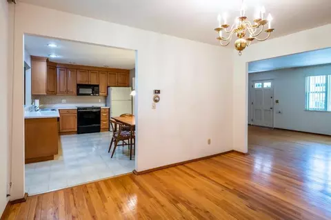 6557 Greentree Dr, Cincinnati, OH 45224 photo 7