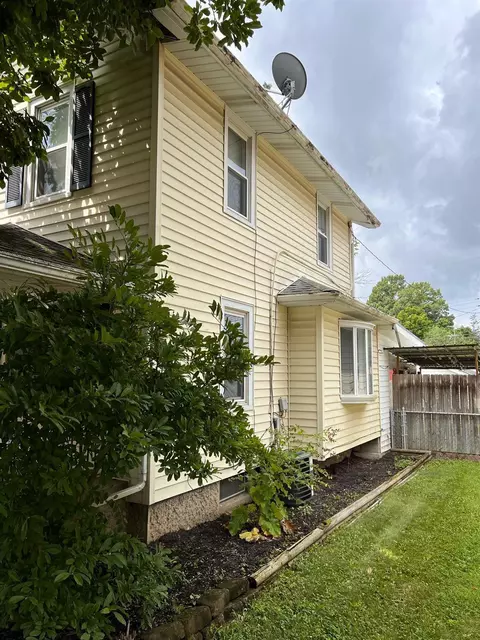 623 E St, Hamilton, OH 45013 photo 4