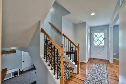 6655 Michael Dr, Cincinnati, OH 45243 photo 4