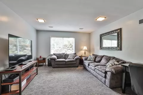 6655 Michael Dr, Cincinnati, OH 45243 photo 16