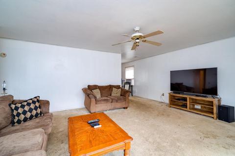 1044 Wellspring Dr, Cincinnati, OH 45231 photo 3