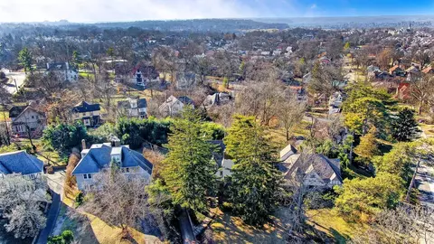 9 Avon Fields Pl, Cincinnati, OH 45229 photo 47