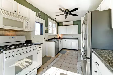 9 Avon Fields Pl, Cincinnati, OH 45229 photo 16