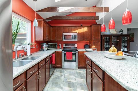 911 Garnoa Dr, Cincinnati, OH 45231 photo 12