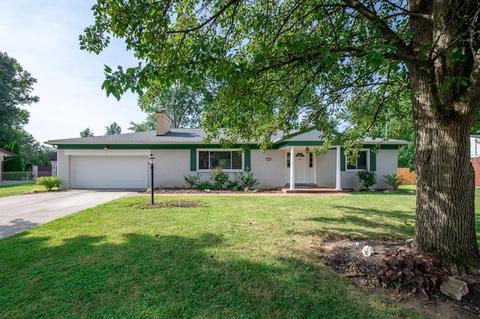 911 Garnoa Dr, Cincinnati, OH 45231 photo 1