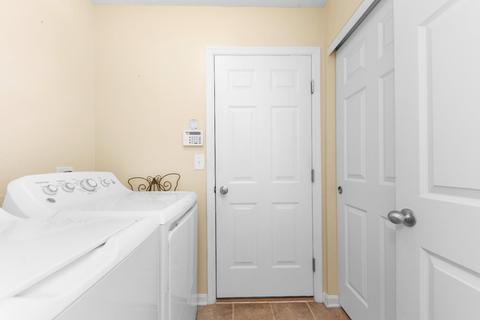 4240 Gensen Loop, Cincinnati, OH 45245 photo 19