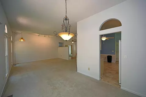 10469 Springrun Dr, Cincinnati, OH 45231 photo 10