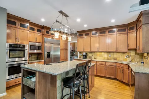 1087 White Oak Rd, Cincinnati, OH 45245 photo 7