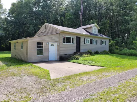855 Ludlow Ln, Cincinnati, OH 45245 photo 1
