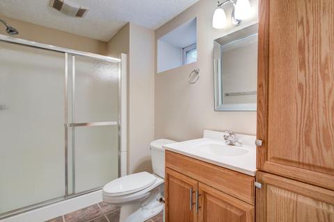 4641 Hampton Pointe Dr, Cincinnati, OH 45248 photo 27