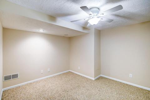 4641 Hampton Pointe Dr, Cincinnati, OH 45248 photo 26