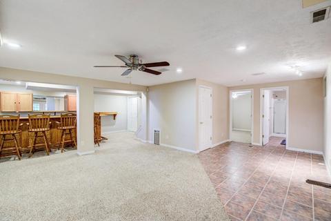 4641 Hampton Pointe Dr, Cincinnati, OH 45248 photo 25