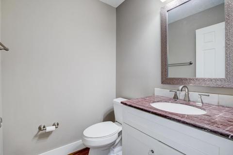 4641 Hampton Pointe Dr, Cincinnati, OH 45248 photo 13