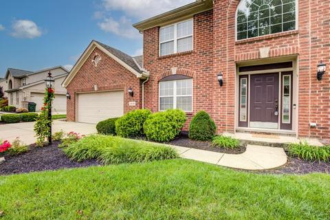4641 Hampton Pointe Dr, Cincinnati, OH 45248 photo 2