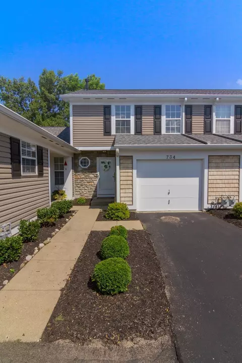734 Stoneharbor, Hamilton Township, OH 45039 photo 2