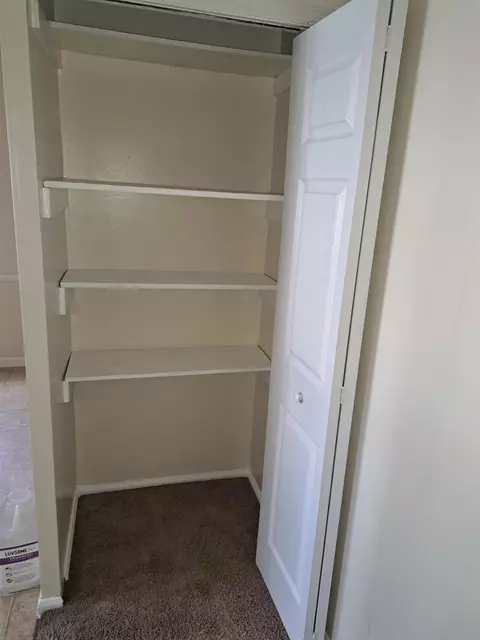 6752 St Jonathan Ct, Cincinnati, OH 45230 photo 3