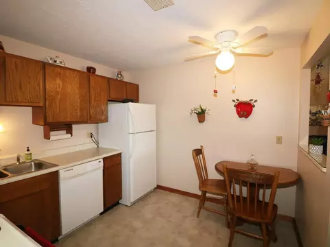 541 Davis Rd #7, Cincinnati, OH 45255 photo 12