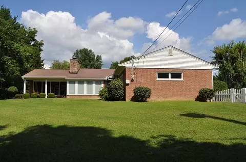 111 Sunset Blvd, Georgetown, OH 45121 photo 8