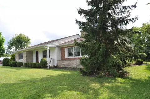 111 Sunset Blvd, Georgetown, OH 45121 photo 2