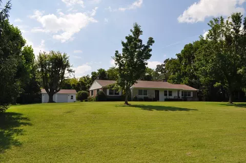 111 Sunset Blvd, Georgetown, OH 45121 photo 1