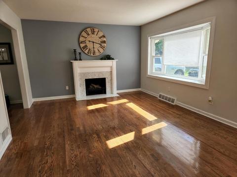 10400 Maria Ave, Cincinnati, OH 45231 photo 2